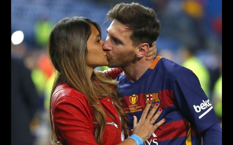 Messi từng chia sẻ đã yêu vợ mình ngay từ cái nhìn đầu tiên